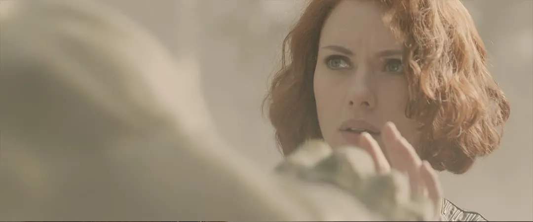 Natasha calms down Hulk