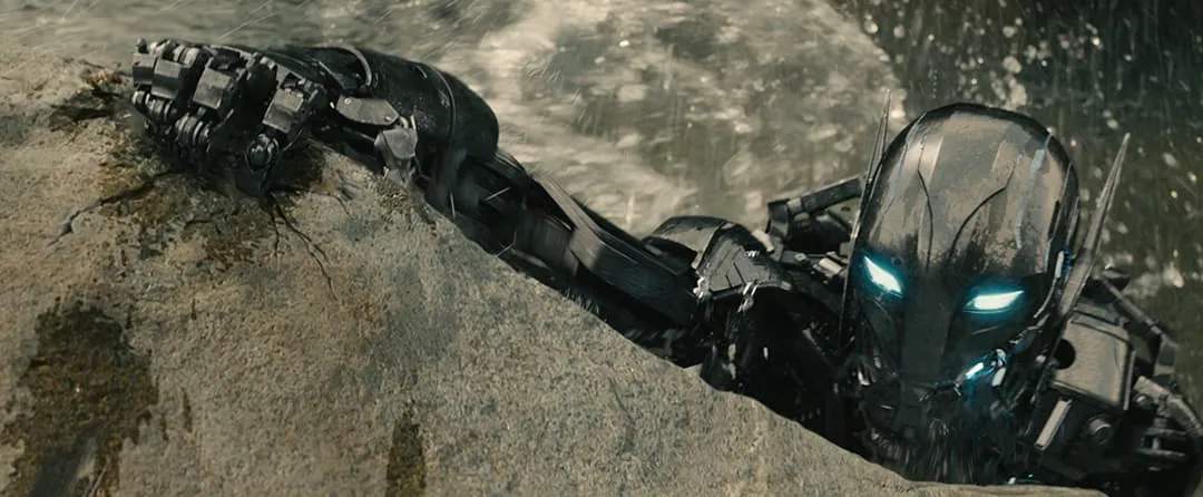 Ultron climbing