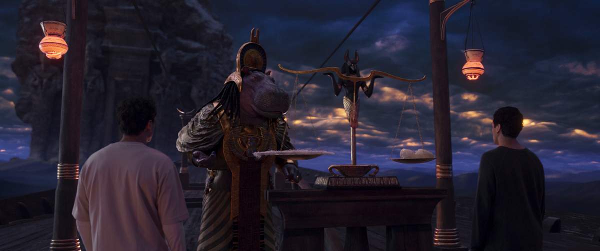 Moon Knight - Steven Grant and Marc Spector (Oscar Isaac) and Taweret