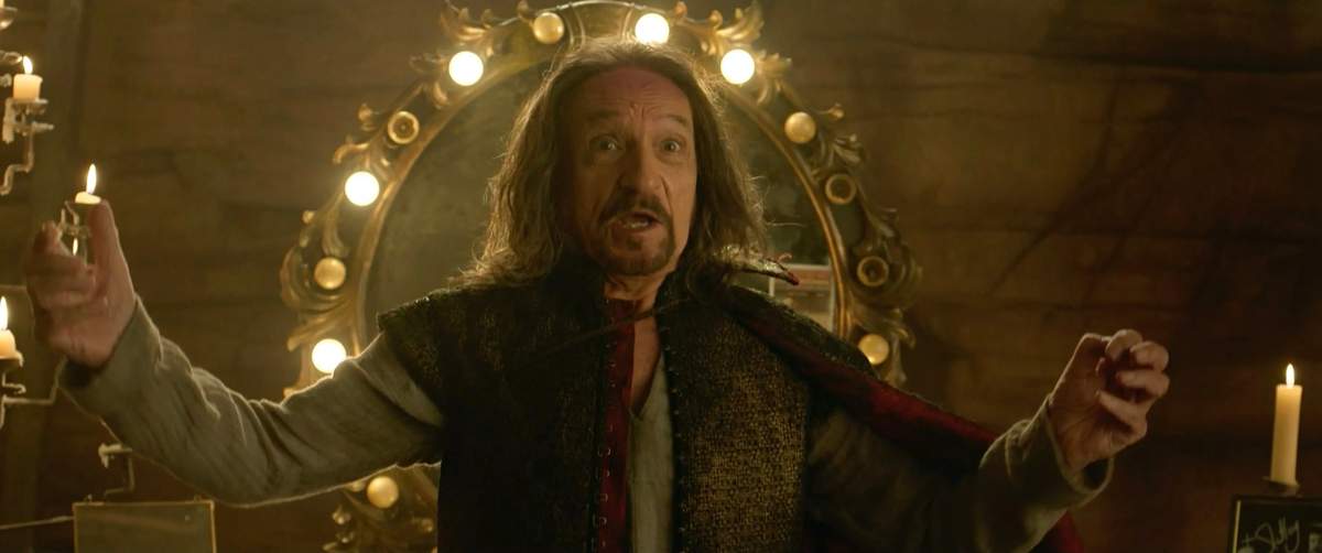 Trevor Slattery in Shang-Chi and the Legend of the Ten Rings (2021)