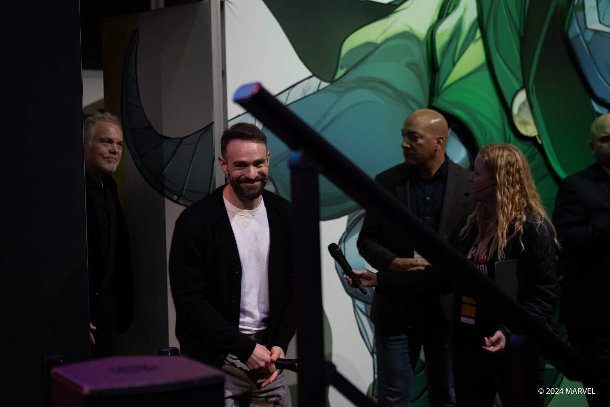 'Daredevil: Born Again' stars Charlie Cox and Vincent D'Onofrio at NYCC 2024