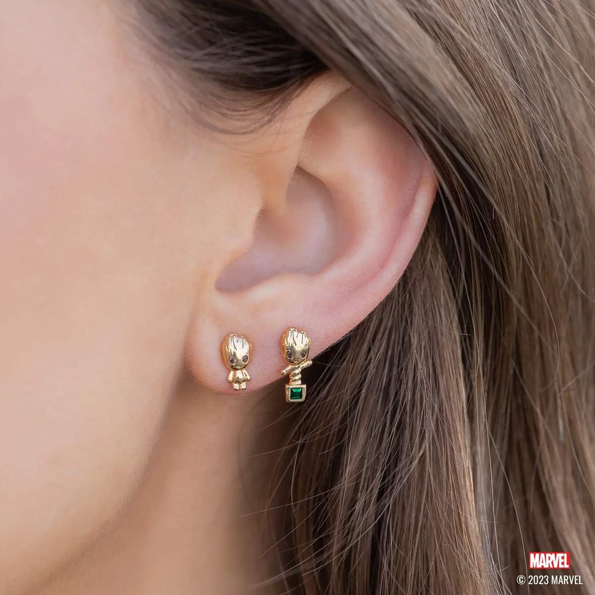 Shop it <a href=https://shopgirlscrew.com/products/marvels-guardians-of-the-galaxy-groot-studs>here</a>