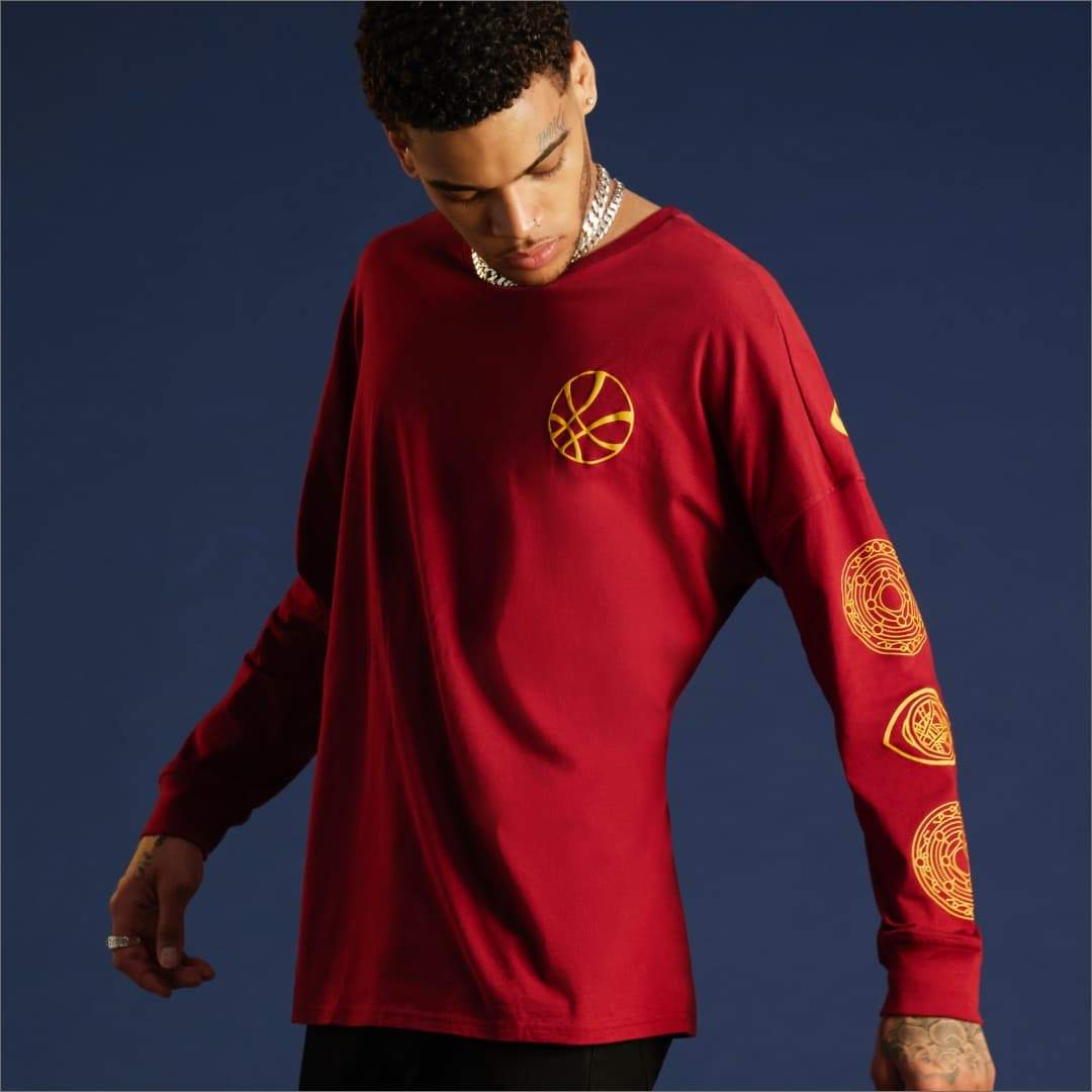 Multiverse Of Madness Athletic Jersey / shop it <a href=https://www.heruniverse.com/product/our-universe-marvel-doctor-strange-in-the-multiverse-of-madness-athletic-jersey/16949142.html>here</a>