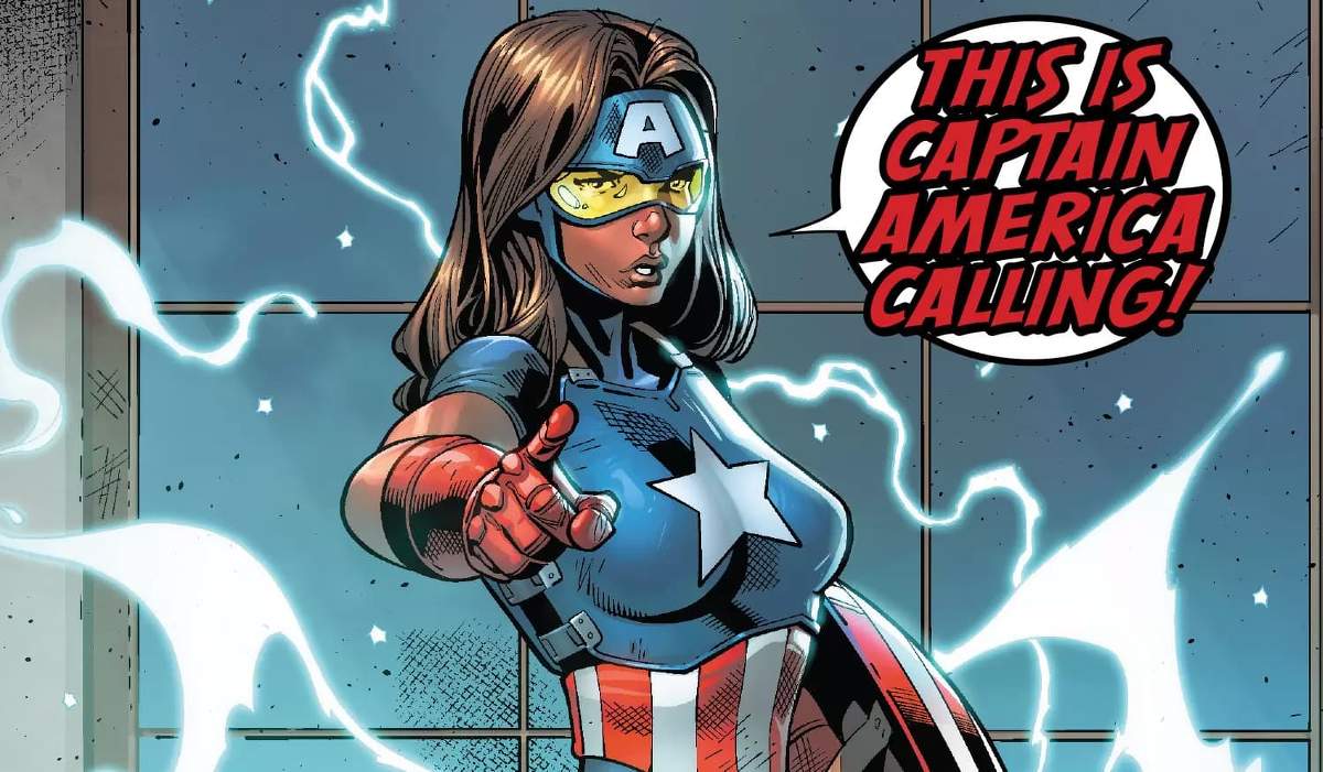 US AVENGERS (2017) #1 artwork by Paco Medina, Juan Vlasco, and Jesus Aburtov