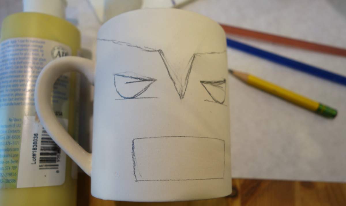 DIY Wolverine Mug Craft - Lightly draw Wolverine's face and mask